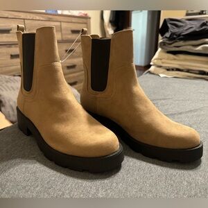 Old Navy Tan Suede Ankle Boots - Size 8.5W